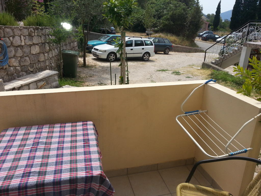 Apartments Montenegro Risan Cuckovic Zimmer foto