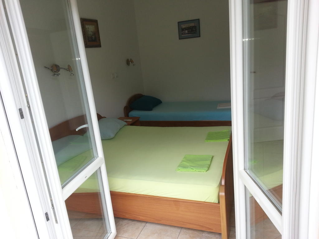 Apartments Montenegro Risan Cuckovic Zimmer foto