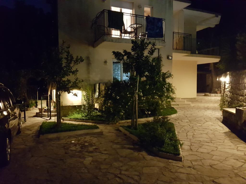 Apartments Montenegro Risan Cuckovic Exterior foto